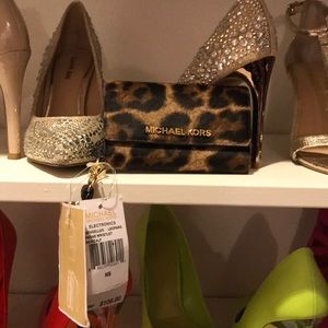 Michael Kors Phone Wristlet